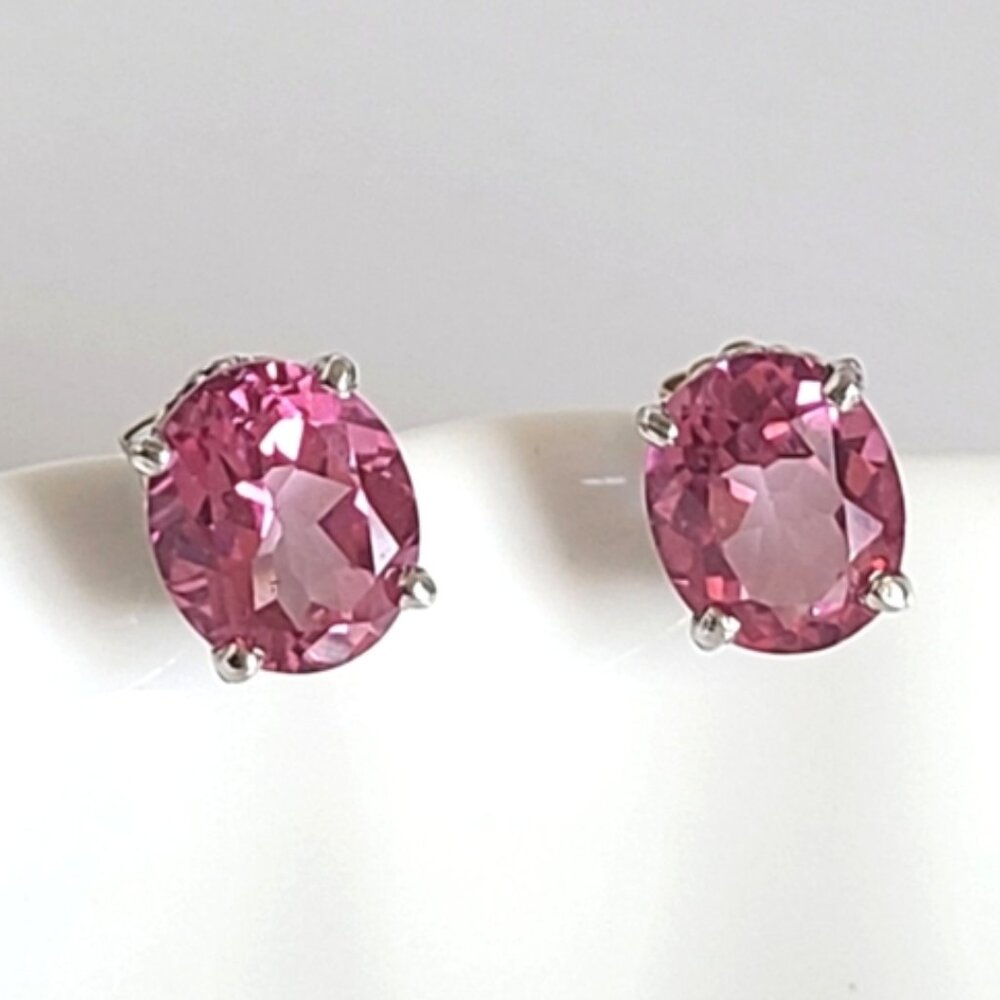 Vintage 18K White Gold Oval Pink Sapphire Crystal Royal Luxury Stud Earrings